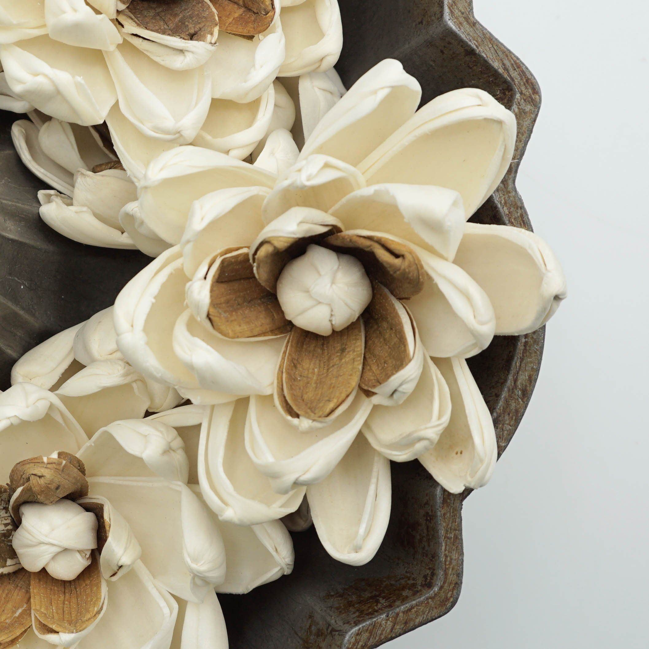 Hazel™ Flower  - set of 12- 2.5 inches _sola_wood_flowers