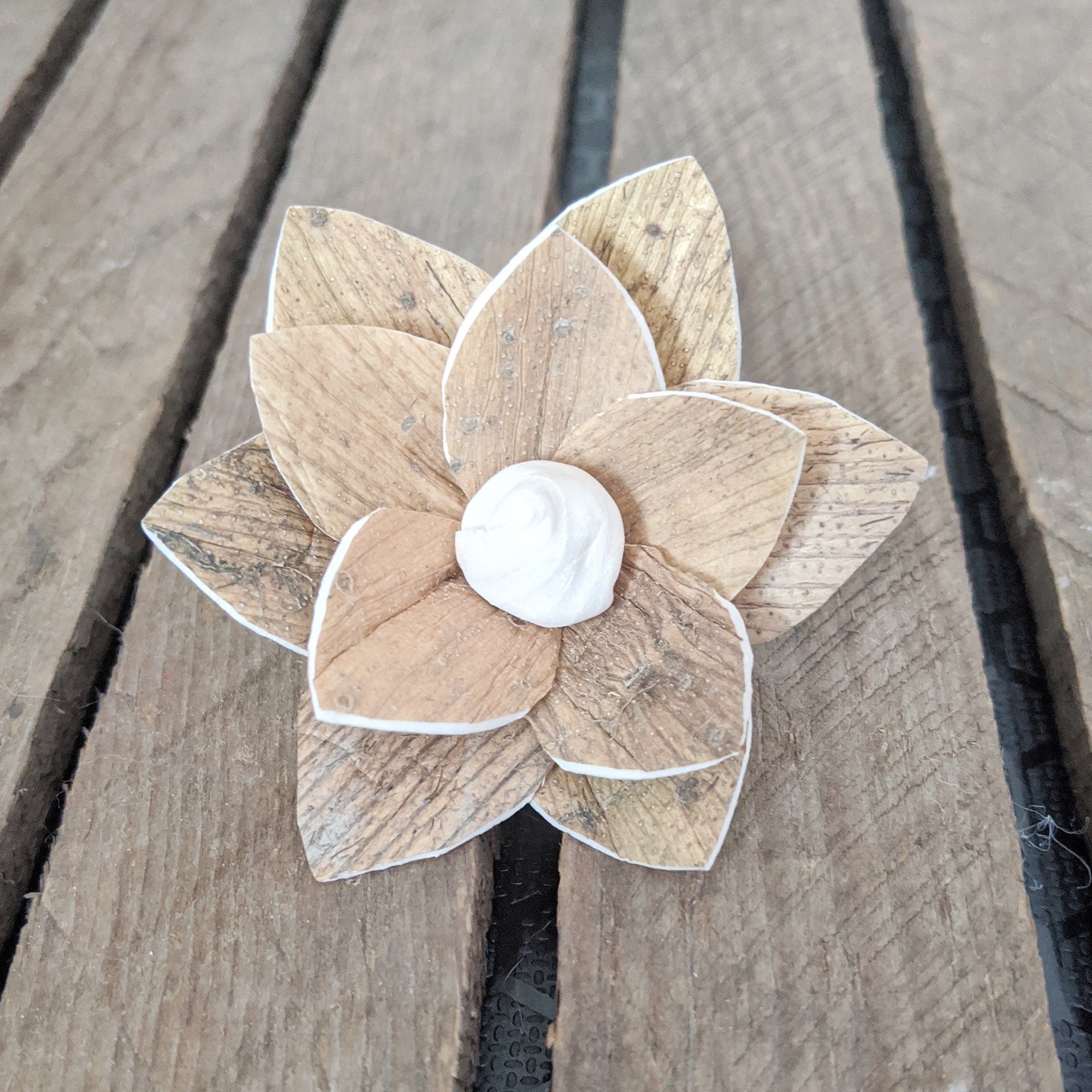 Luna™  set of 12 - 2.5 inches _sola_wood_flowers