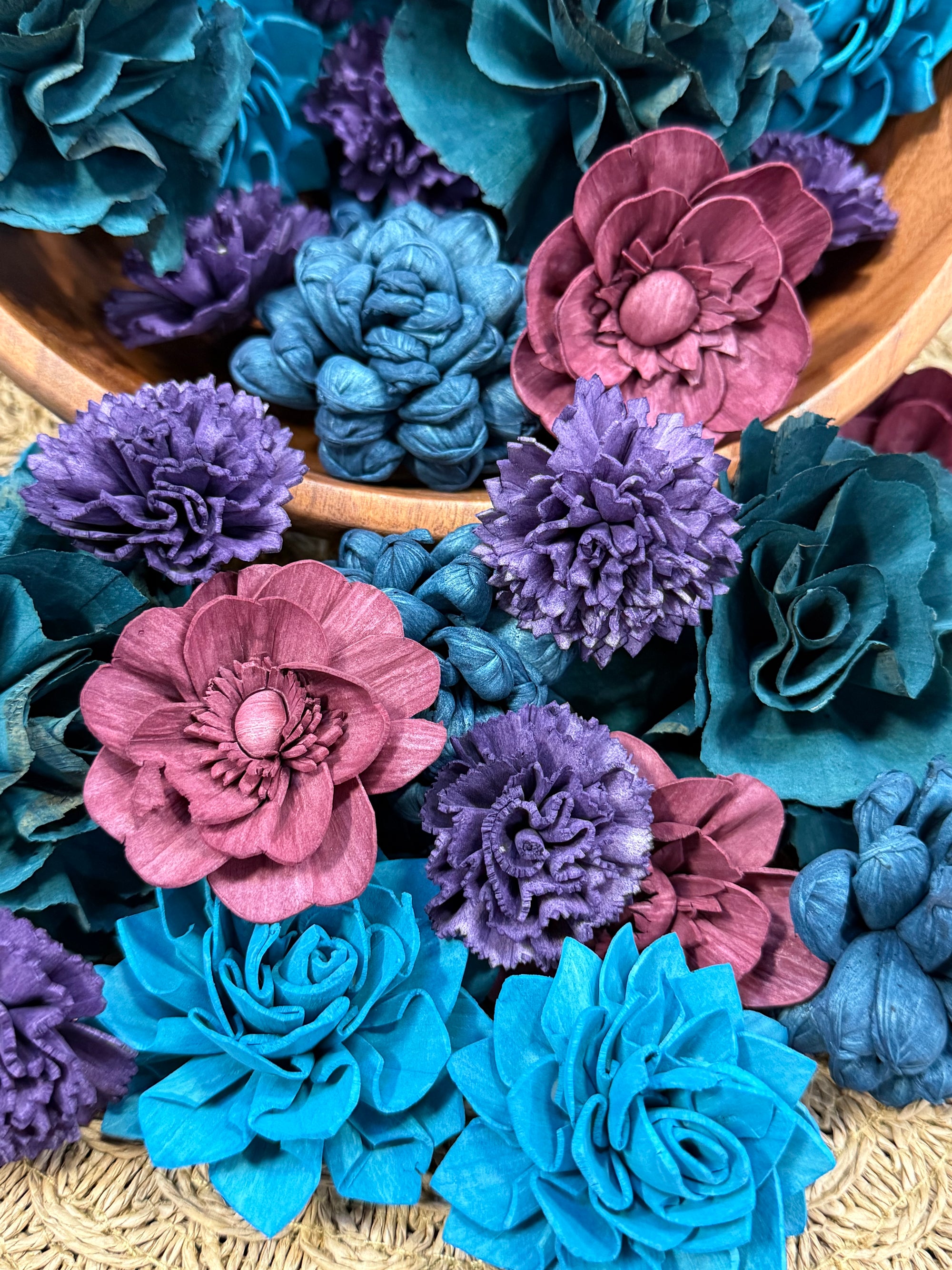 Mermaid Tail - Dyed Sola Wood Flower Assortment