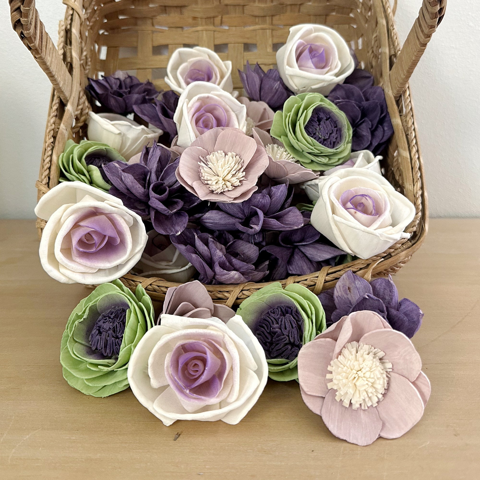 English Garden - dyed sola wood flower assortment