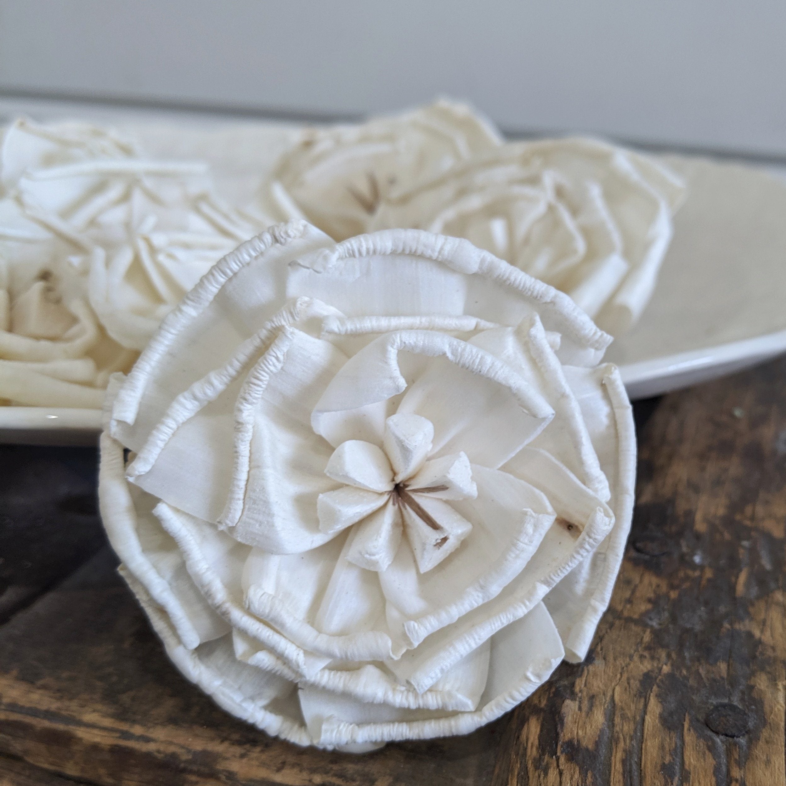 Doris™  set of 12 - 2.5 inches _sola_wood_flowers