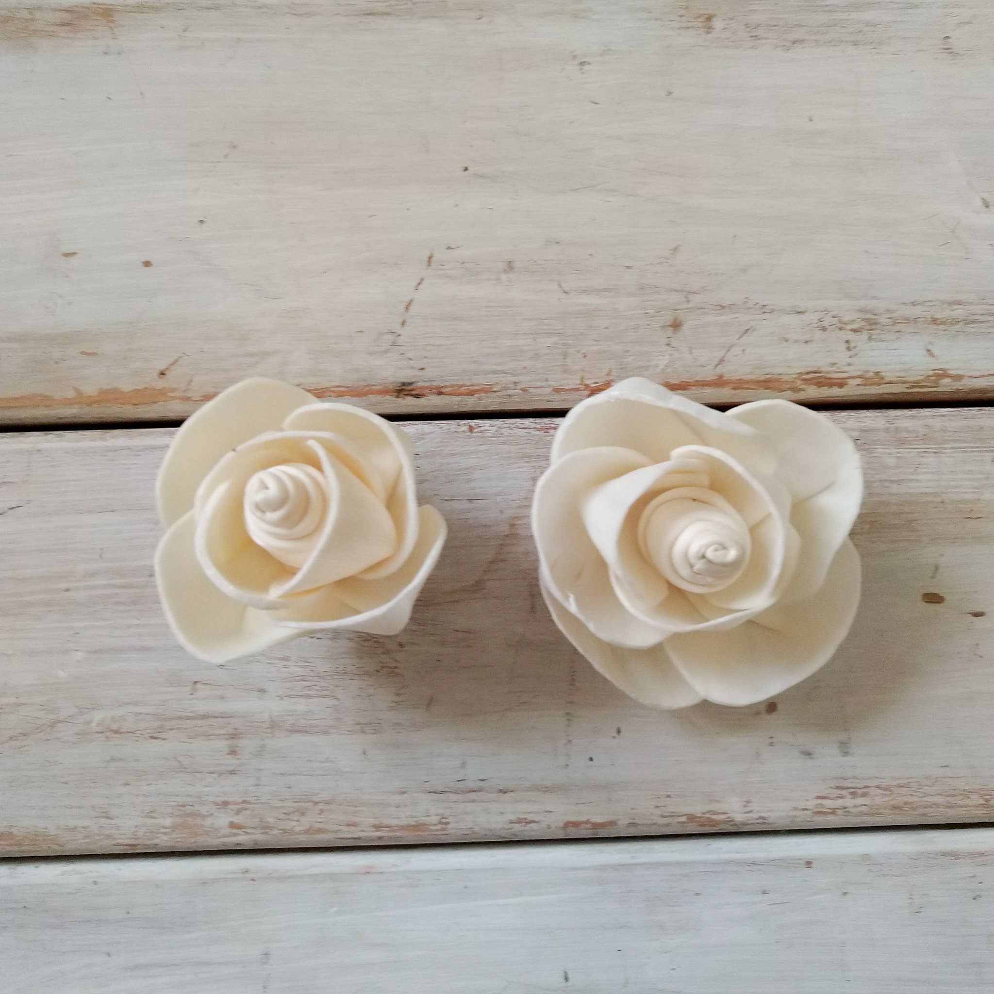 Honey Bee- wooden flowers - sold by the dozen | Oh You're Lovely