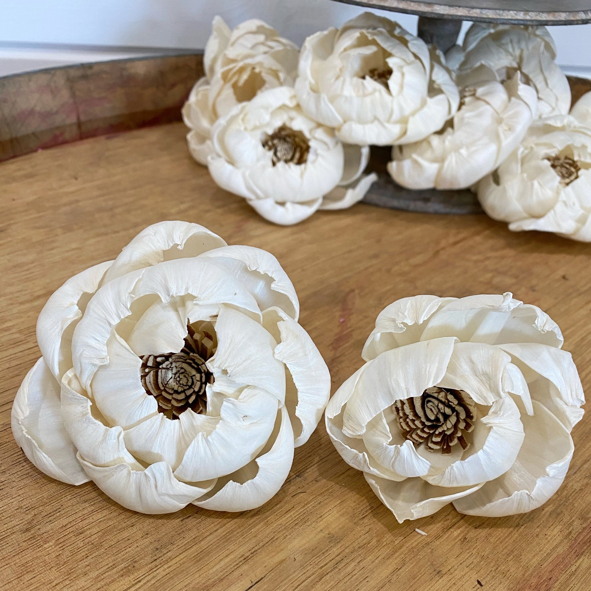 Helen™- set of 12-  3 inches _sola_wood_flowers
