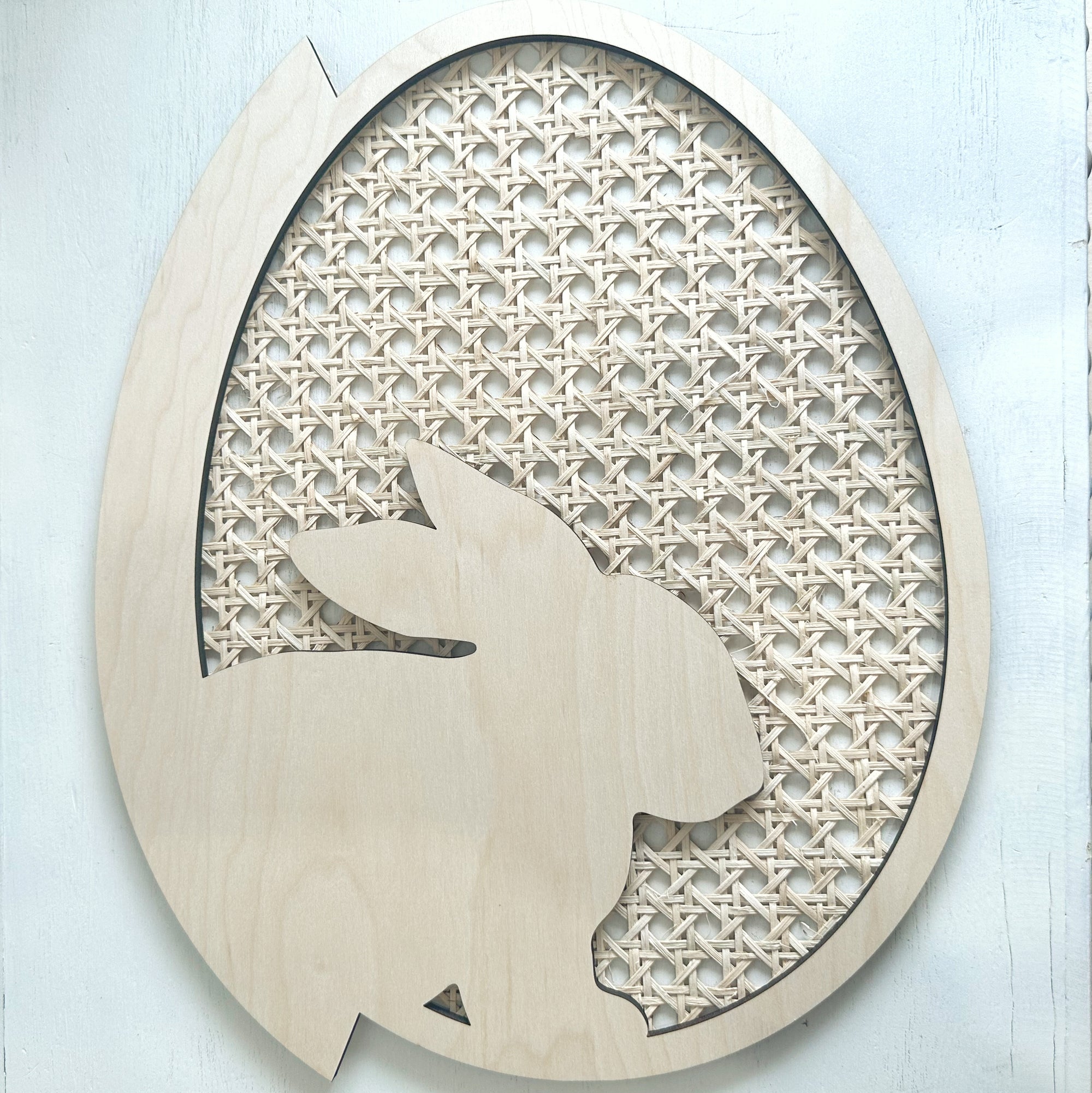 14" Decorative Oval Wood Bunny Wreath | Caned