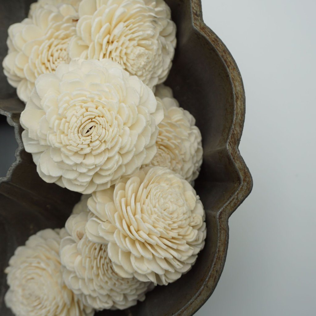 Marigold - Bulk Wholesale 100 Pack- 1.5 inches _sola_wood_flowers