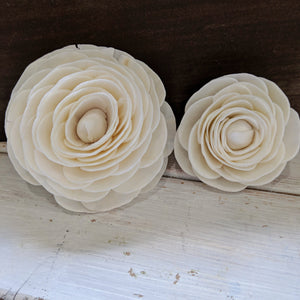 Ranunculus- set of 12 - 2.5 inches _sola_wood_flowers