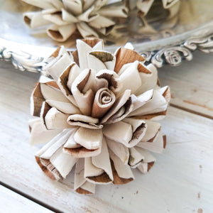 Vanilla Twist™ - set of 12-  2.5 inches _sola_wood_flowers